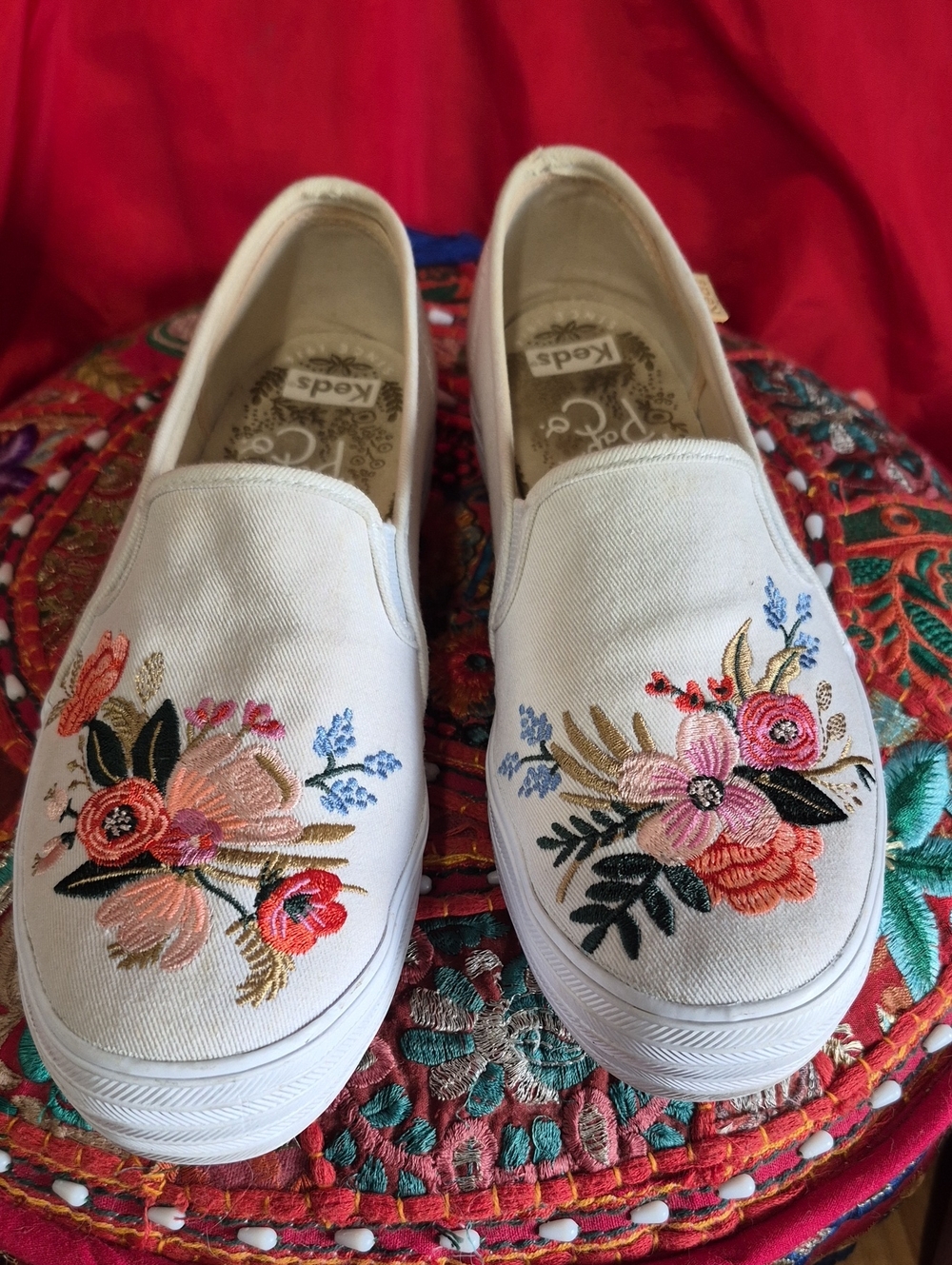 Keds - Rifle Paper Co Slip-Sneakers with Pink, Coral & Blue Floral Embroidery